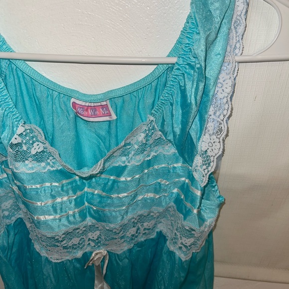 1940s NightGown ๐ - Picture 7 of 13